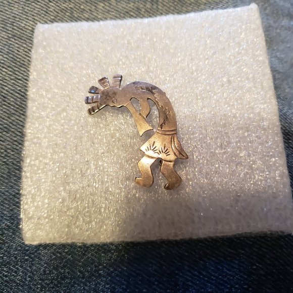 NAVAJO Sterling Silver Kokopelli Brooch - Picture 1 of 5